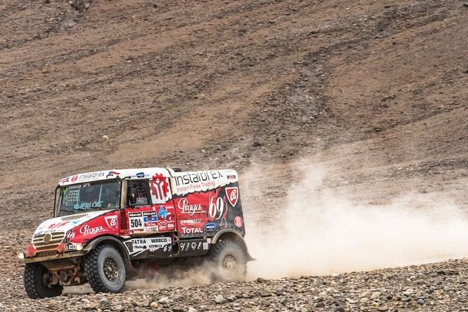 Dé thriller van Dakar 2014, De Rooy verliest Dakar na nagelbijtende etappe